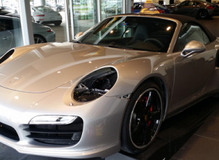 2015-Porsche-911-Carrera-GTS-Cabriola