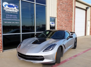 2016-Chevrolet-Corvette-Stingray-Coupe