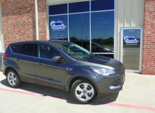 2016-Ford-Escape-SE